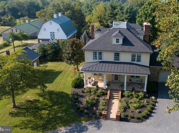 35175 SNICKERSVILLE TURNPIKE, ROUND HILL, VA 20141