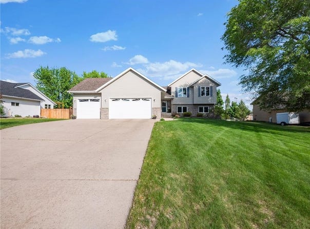1101 Madisson Street, Alexandria, MN 56308