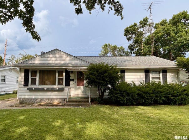 2072 Faringdon Road, Springfield, IL 62702