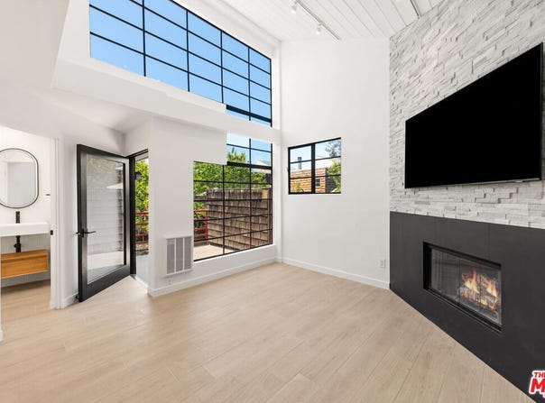 29233 Heathercliff Rd, Malibu, CA 90265