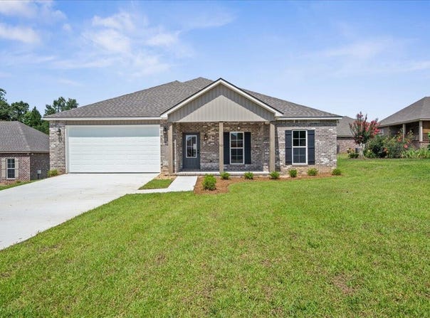 10 Golden Oak, Hattiesburg, MS 39402