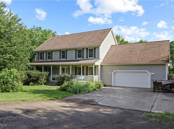1199 Applo Way, Zanesville, OH 43701