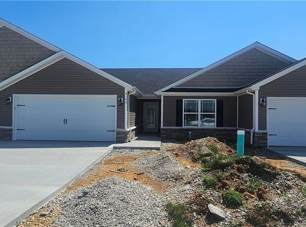 8146 Timber Lane NE, New Salisbury, IN 47161