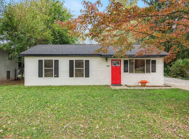 6411 W 450 Road N, La Porte, IN 46350