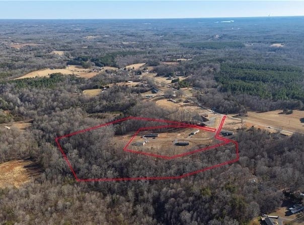 21 NC Highway 704, Madison, NC 27025