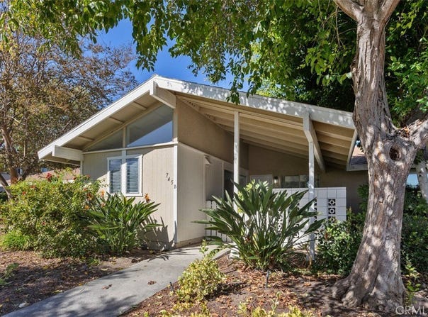 745 Avenida Majorca, Laguna Woods, CA 92637