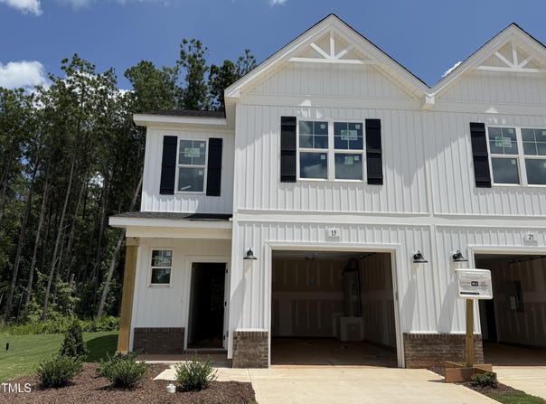 15 Calluna Drive, Clayton, NC 27520