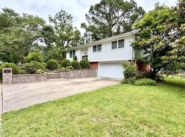 101 N Rod Lane, Carbondale, IL 62901