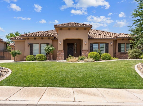 1602 E 2250 S, St George, UT 84790