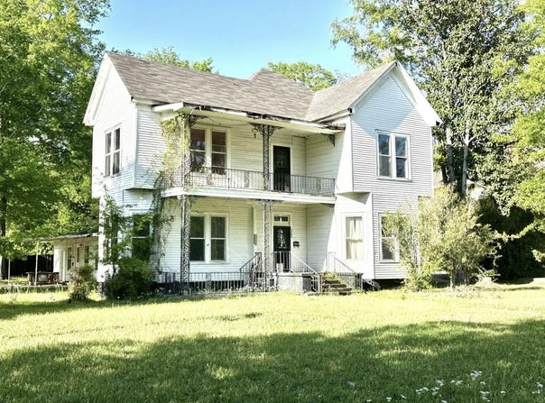 27045 E Main Street, West Point, MS 39773