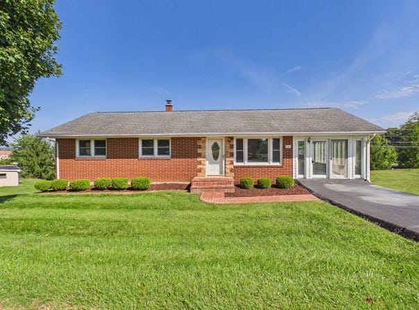 40 Ellett Road, Christiansburg, VA 24073