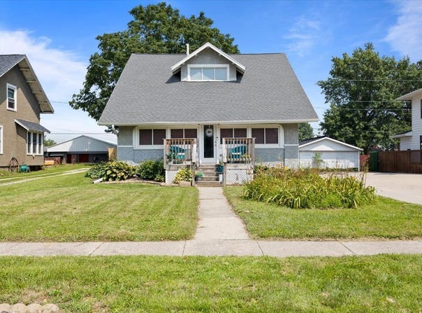 409 S Main Street, Baxter, IA 50028