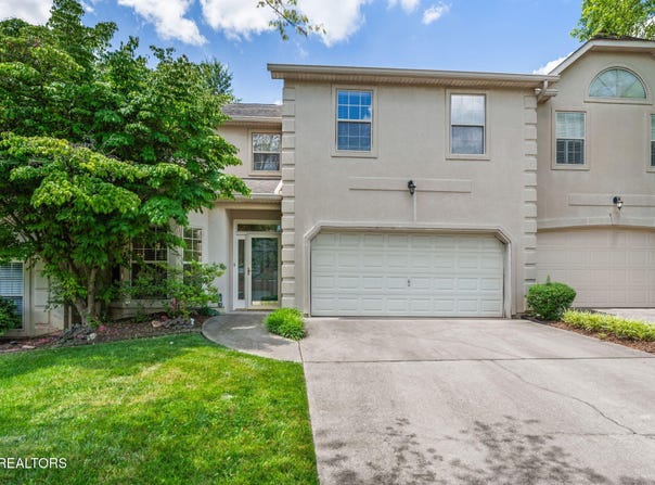 669 Chapel Point Lane, Knoxville, TN 37934
