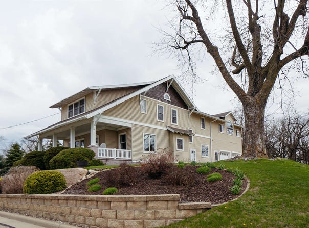 414 CLARK Street, BROWNSVILLE, WI 53006