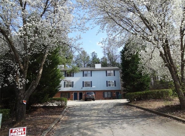 3032 Destin Circle, Snellville, GA 30078