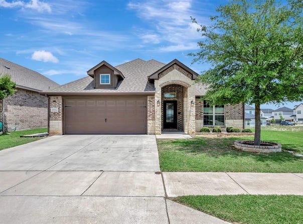 1932 Arroyo Verde Trail, Fort Worth, TX 76131