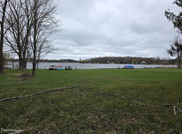 3760 Southwick Drive, Howell, MI 48843