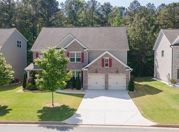 126 Oakleigh Pointe Drive, Dallas, GA 30157