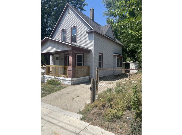 515 Hall Street SE, Grand Rapids, MI 49507