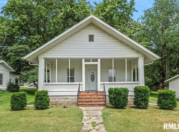 708 E 5TH Street, Pana, IL 62557