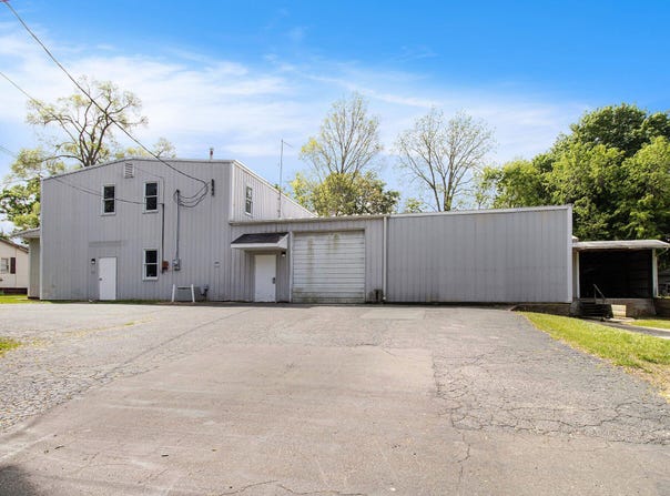 315 7th Avenue, Three Rivers, MI 49093