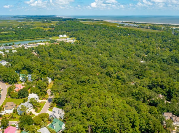 2160 Royal Pine Drive, Seabrook Island, SC 29455