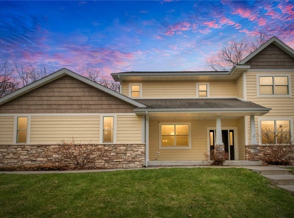 3219 Anric Drive, Eau Claire, WI 54701