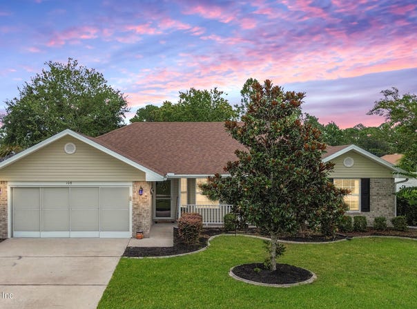 108 BIRCHWOOD Drive, Palm Coast, FL 32137