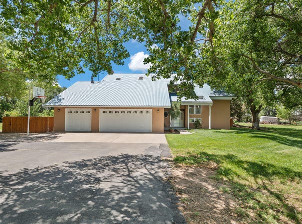 1201 JOHN Road, Belen, NM 87002