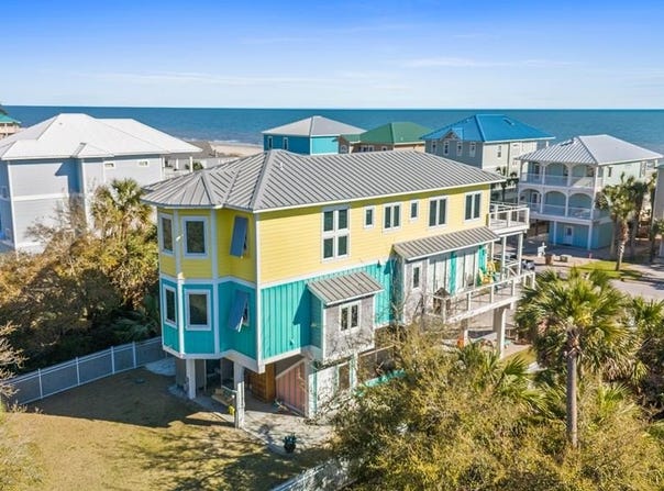 135 Griffin Ave, Port St. Joe, FL 32456