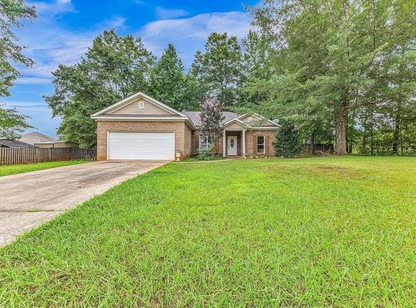 1914 Creekstone Drive, Opelika, AL 36804