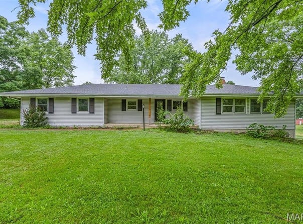 12225 Peter Moore Lane, De Soto, MO 63020