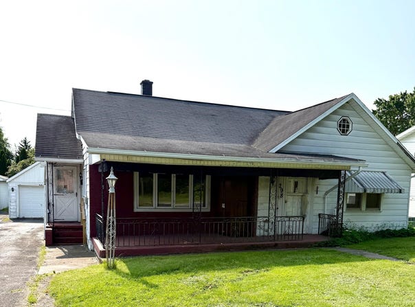 298 S Washington Avenue, Jermyn, PA 18433