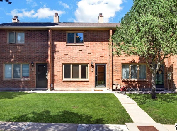 2105 Chatalet Lane, Pueblo, CO 81005