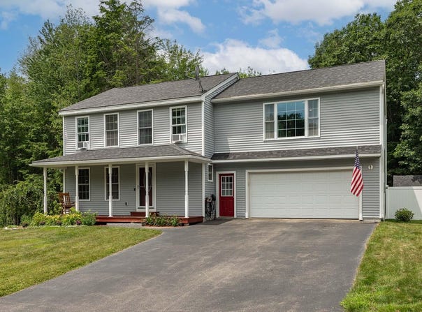 13 Dobson Road, Berwick, ME 03901