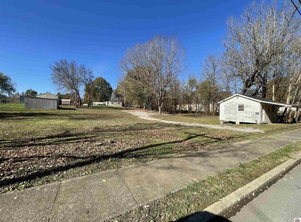 7385/7395 Hanson Rd., Hanson, KY 42413