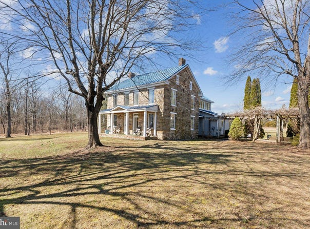 464 LOCUST LANE, LITTLESTOWN, PA 17340