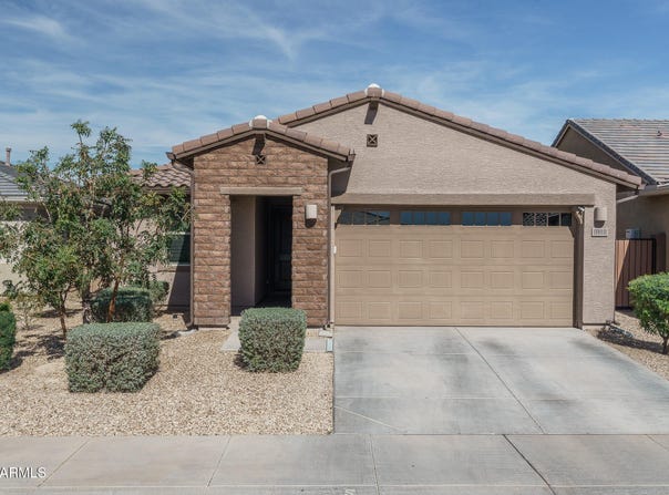 8918 W RANCHO Drive, Glendale, AZ 85305