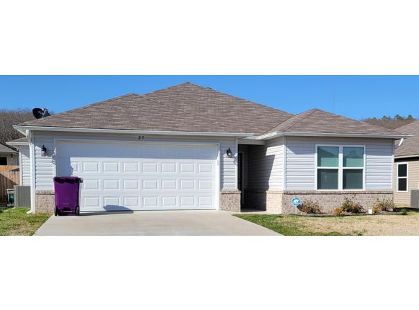 27 Curly Leaf Lane, Conway, AR 72032-0000