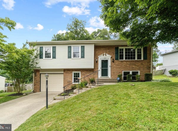 11876 CATOCTIN DRIVE, WOODBRIDGE, VA 22192