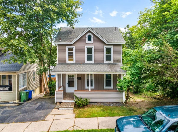 5 Mills Avenue, Middletown, NY 10940