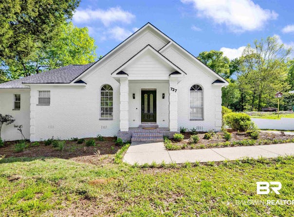 727 N Artillery Range, Spanish Fort, AL 36527