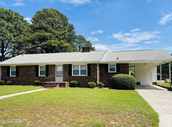 107 Vernon Street, Greenville, NC 27858