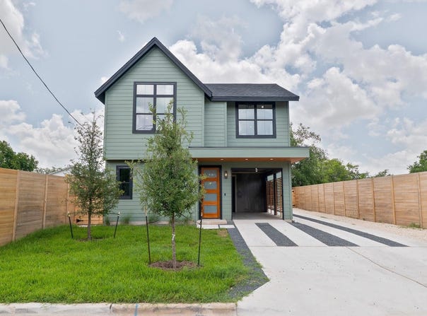 705 Short Kemp ST, Austin, TX 78741