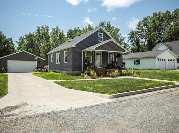 302 W Main Street, Alma, MO 64001