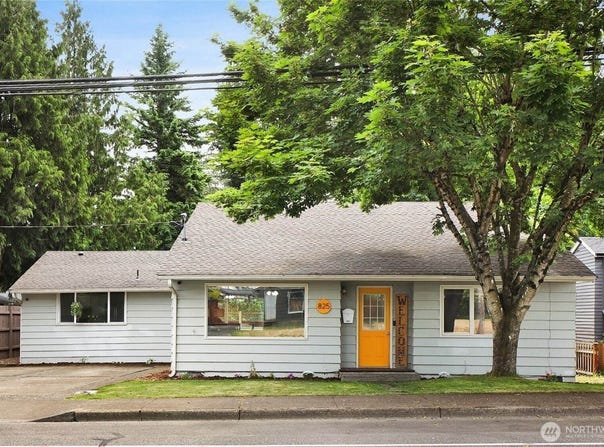 825 Main Street, Lynden, WA 98267