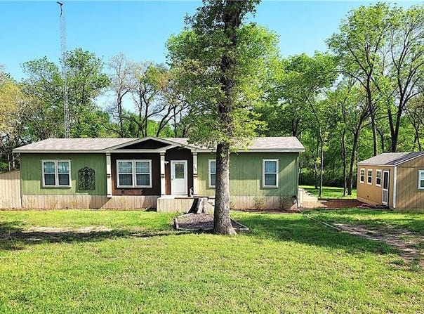 200 PR 5825 A, Groesbeck, TX 76642