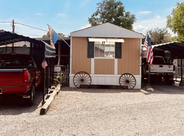 260 S Land Avenue, Benson, AZ 85602