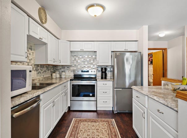 964 Rockefeller Lane, Madison, WI 53704