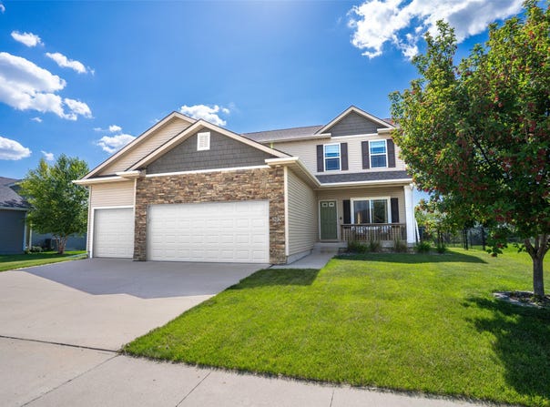 303 SE 14th Street, Grimes, IA 50111